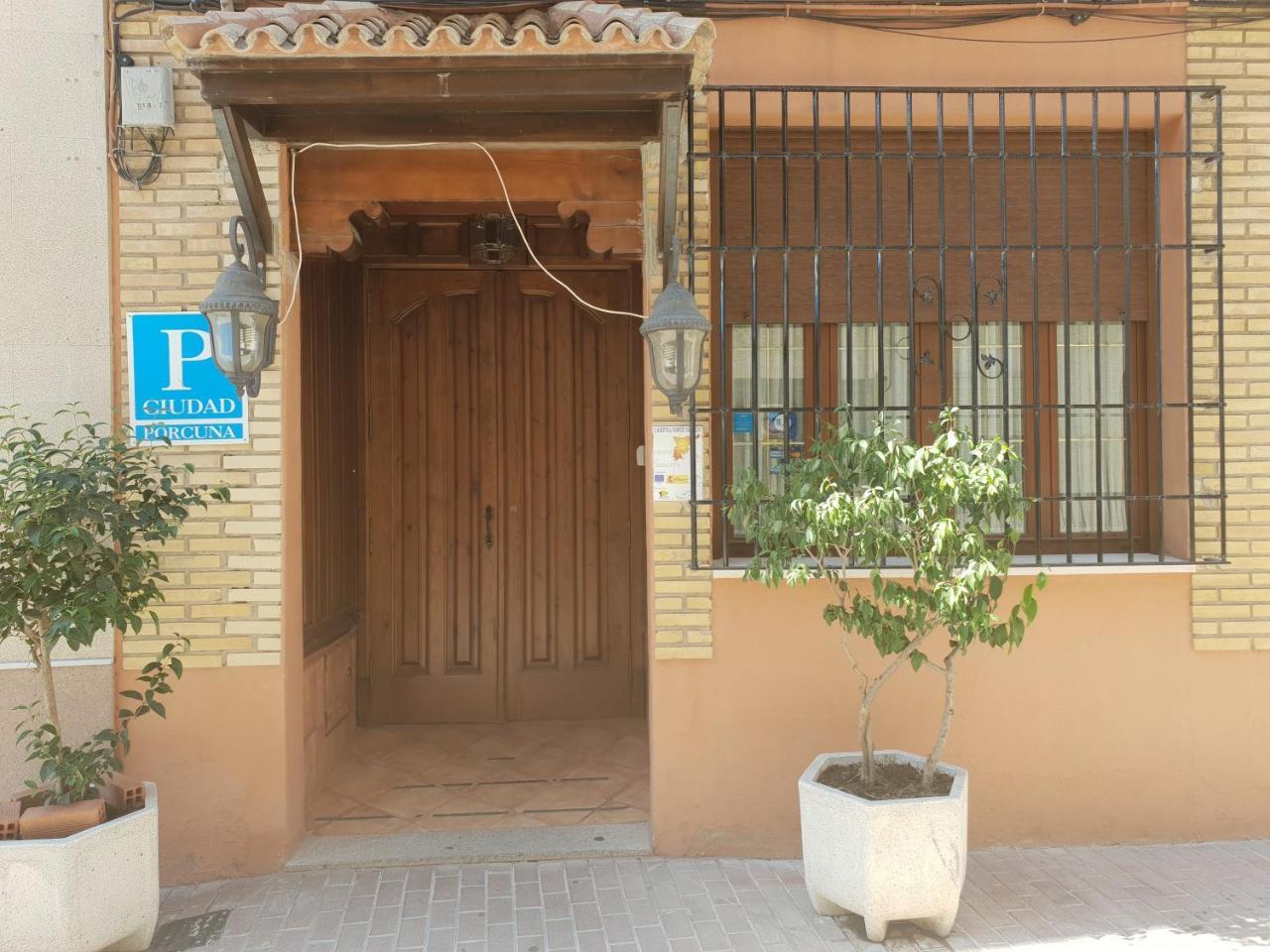 Hospedería Ana Pilar Porcuna Exterior foto